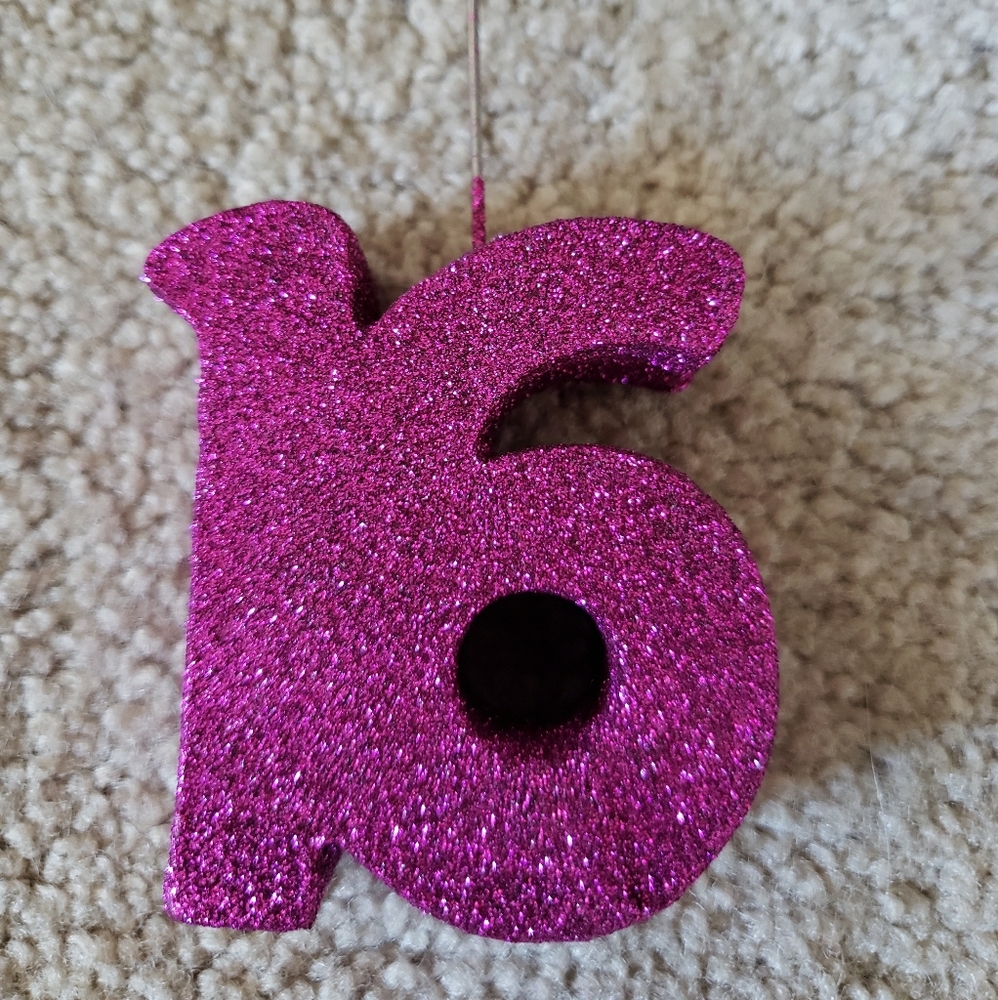 Glittering "16" photo balloon holder